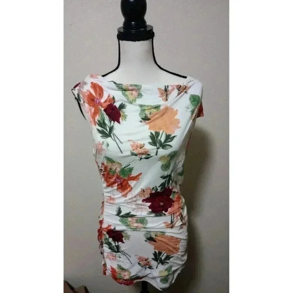 H‎ & M Floral Cowl Neck White Form Fitting Blouse Top Size Medium - Picture 1 of 4